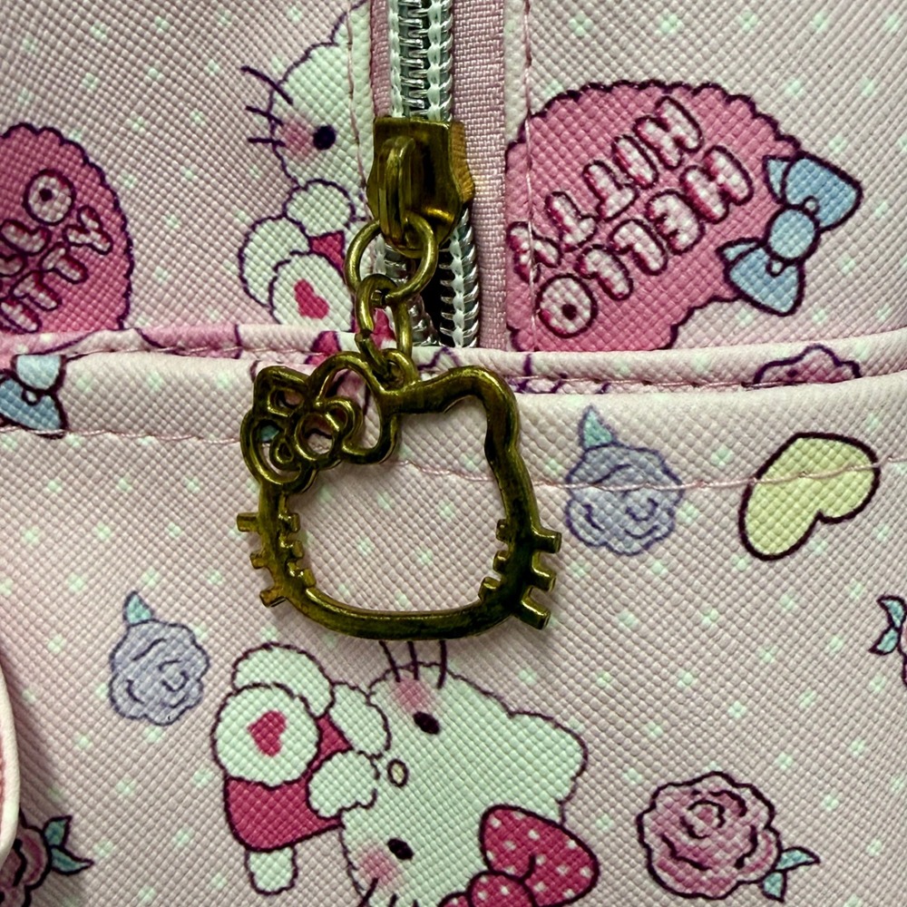 Hello Kitty Sanrio Pink Mini Backpack All Over Print Hearts Roses Kids Bag - Picture 3 of 8